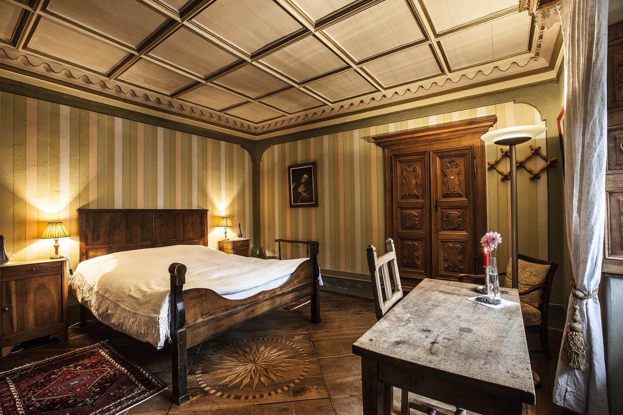 Palazzo Gamboni Swiss Historic Hotel Comologno Buitenkant foto