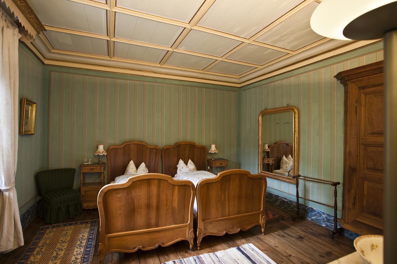 Palazzo Gamboni Swiss Historic Hotel Comologno Buitenkant foto